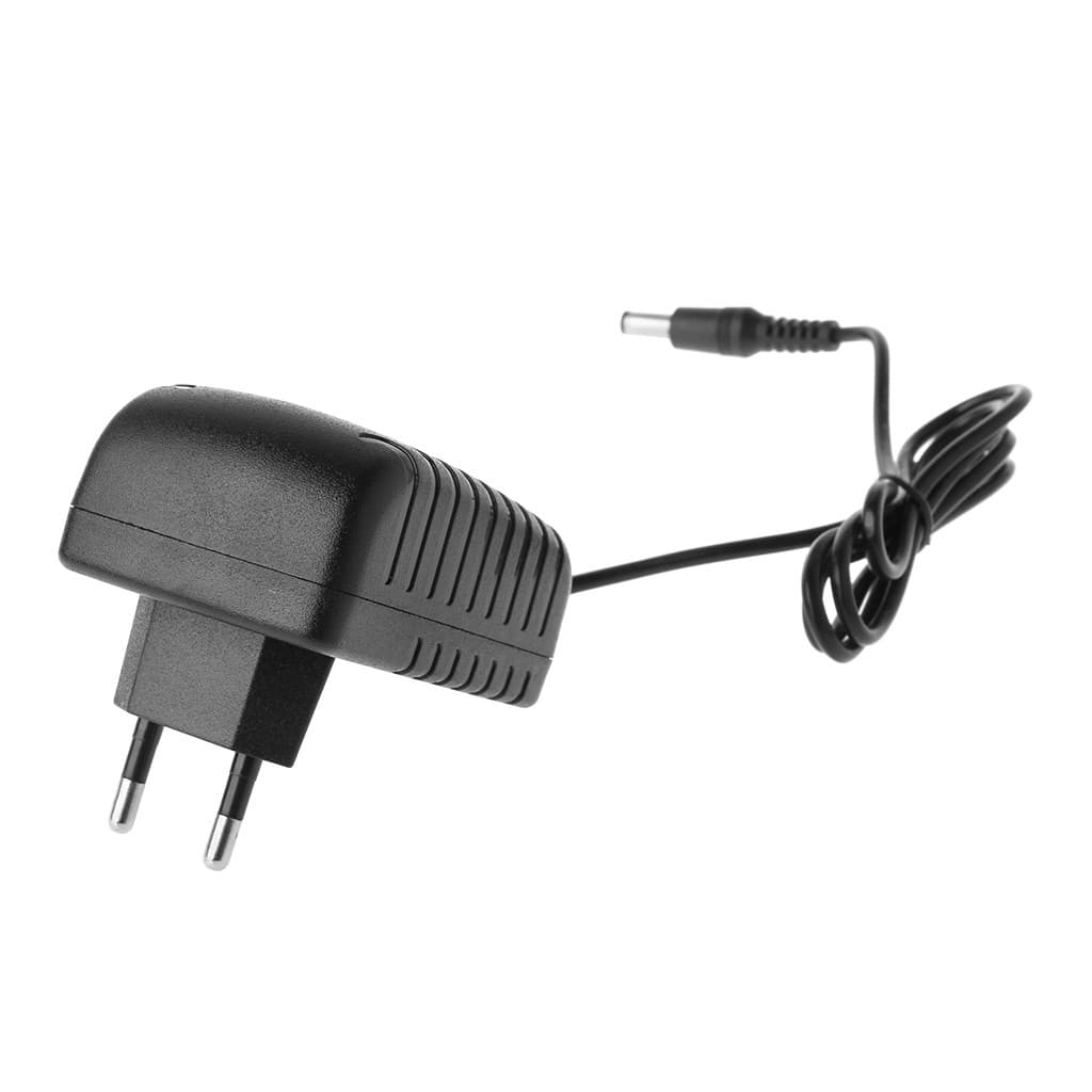 8.4V 2A 18650 Lithium Battery Charger  DC 5.5MM*2.1MM — image 1